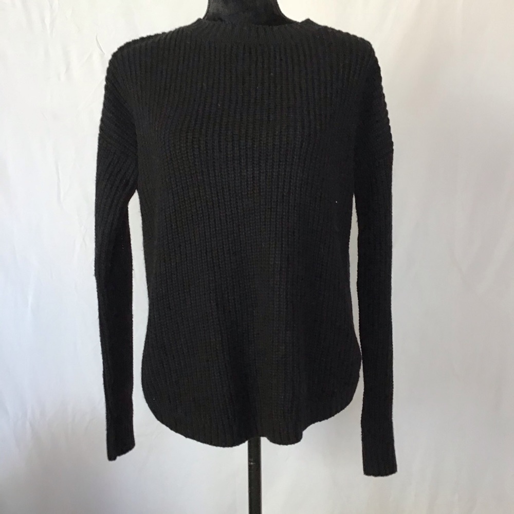So Black Sweater